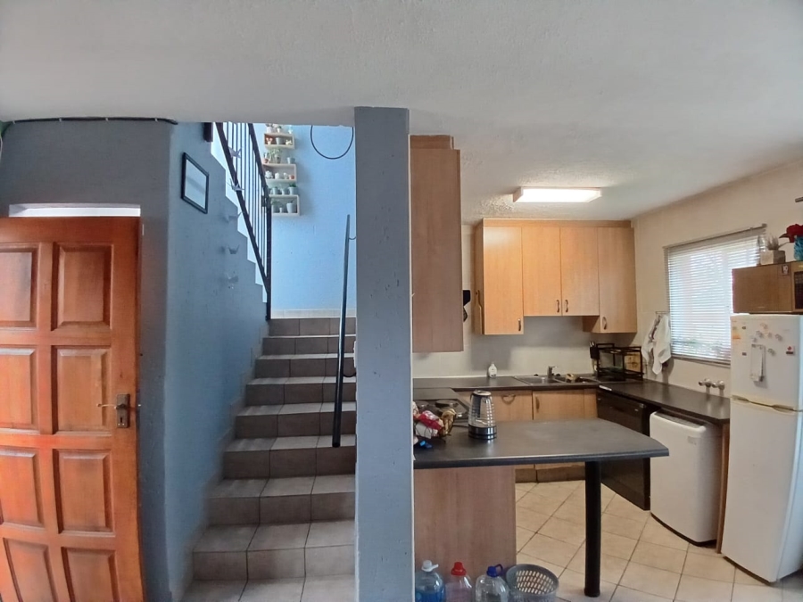 2 Bedroom Property for Sale in Vaalpark Free State